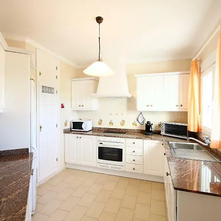 Sara By Interhome בית נופש Jávea